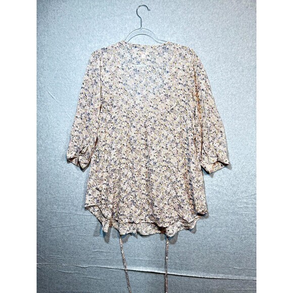 Xhilaration Blouse Top Women's L Multicolor Printed Pleated Belted Button Front - Picture 2 of 11